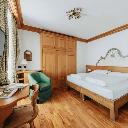 Franceschi Park Hotel 4*